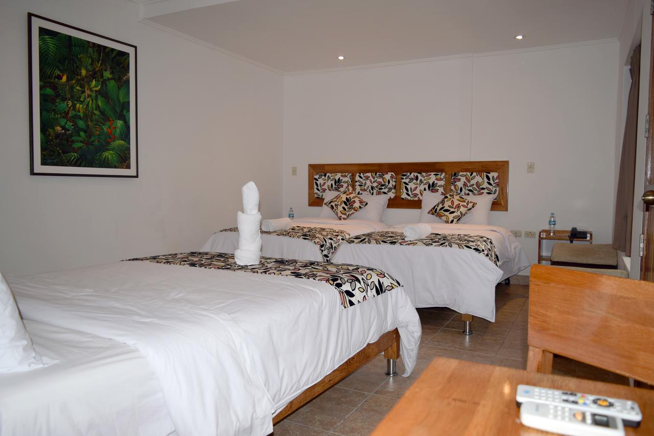 איקיטוס Hotel Jungle House מראה חיצוני תמונה