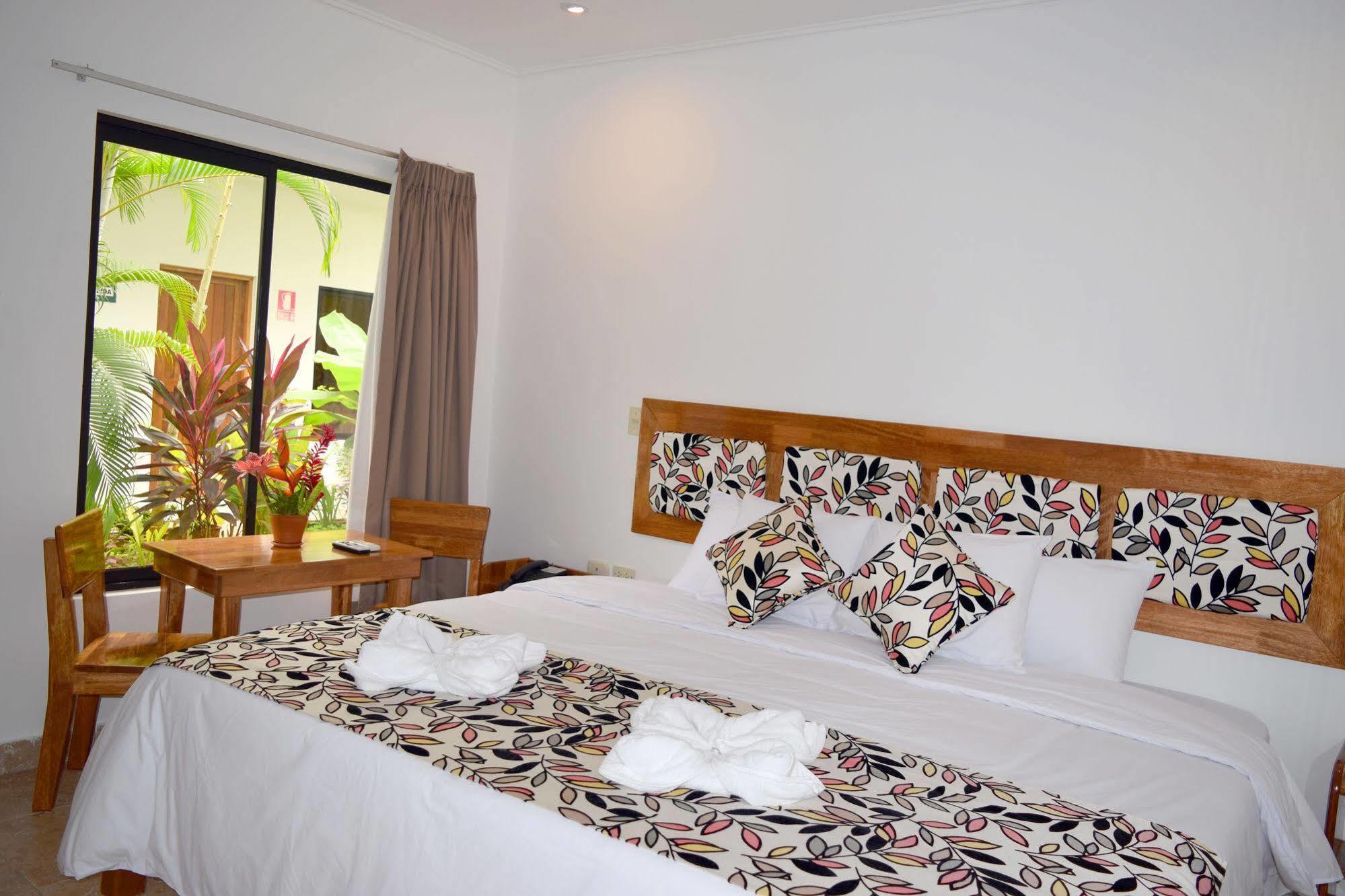 איקיטוס Hotel Jungle House מראה חיצוני תמונה